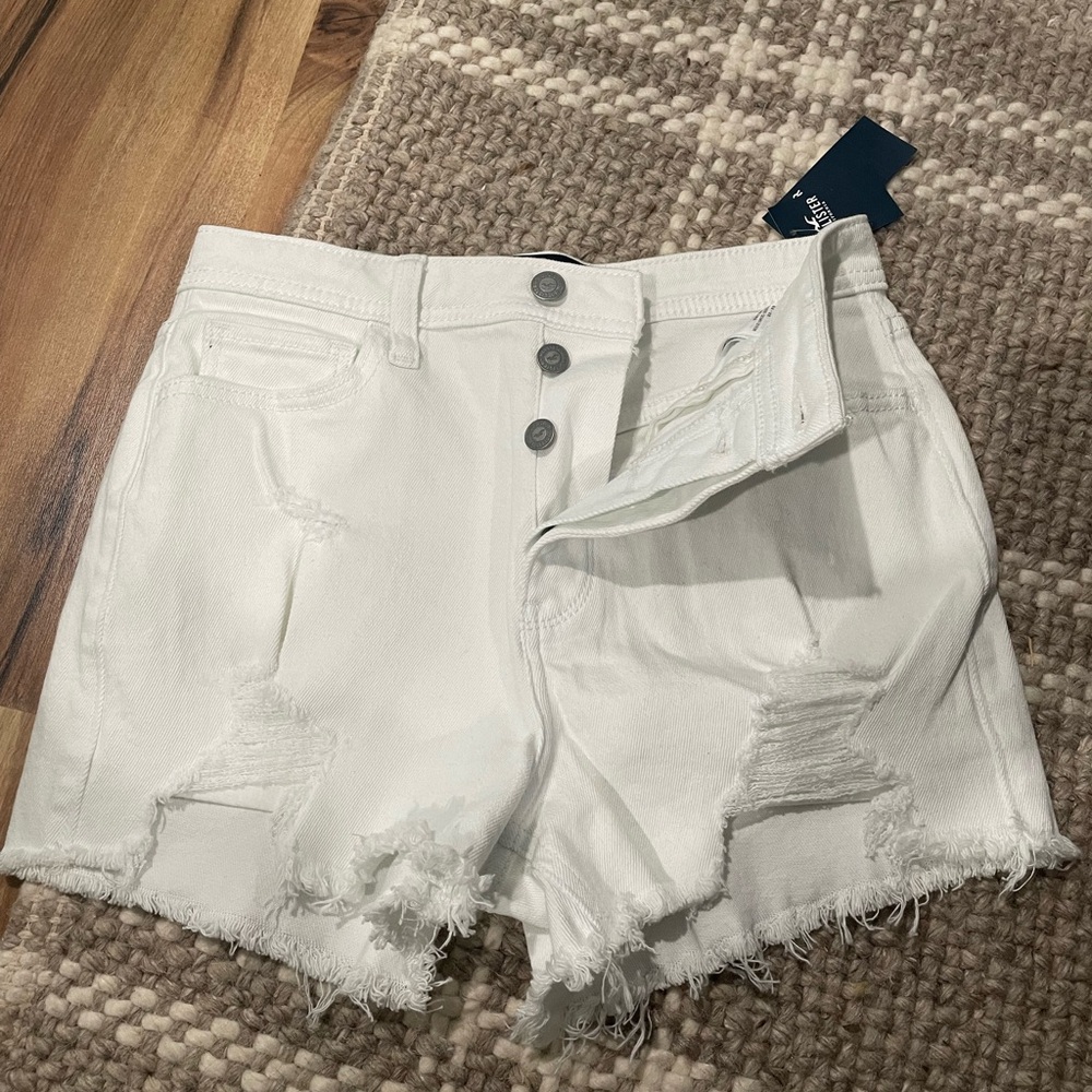 NEW With tags 
Hollister white denim distressed shorts